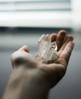 4 WAYS TO BUILD YOUR EMOTIONAL MUSCLE